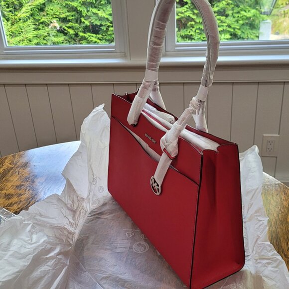 Dark Raspberry Jet Set Travel Large Saffiano Leather Tote Bag. Michael Kors. New - Picture 5 of 10